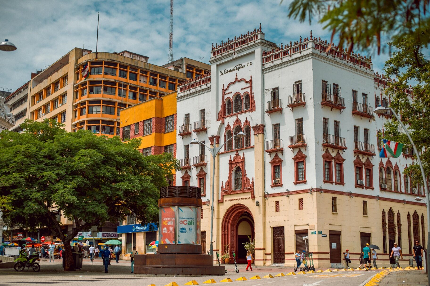 Plaza de Caycedo, Cali